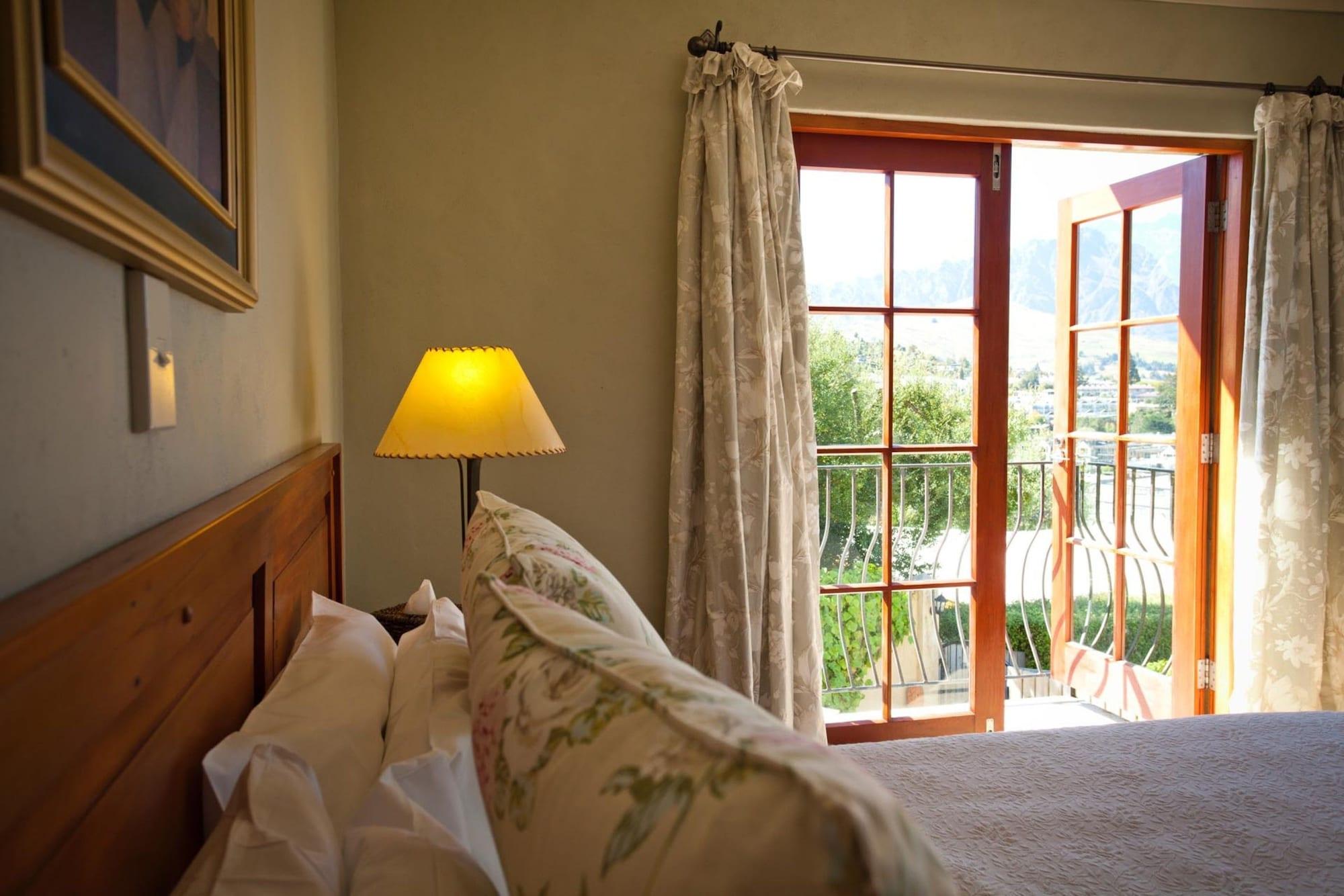 Browns Boutique Hotel Queenstown Extérieur photo